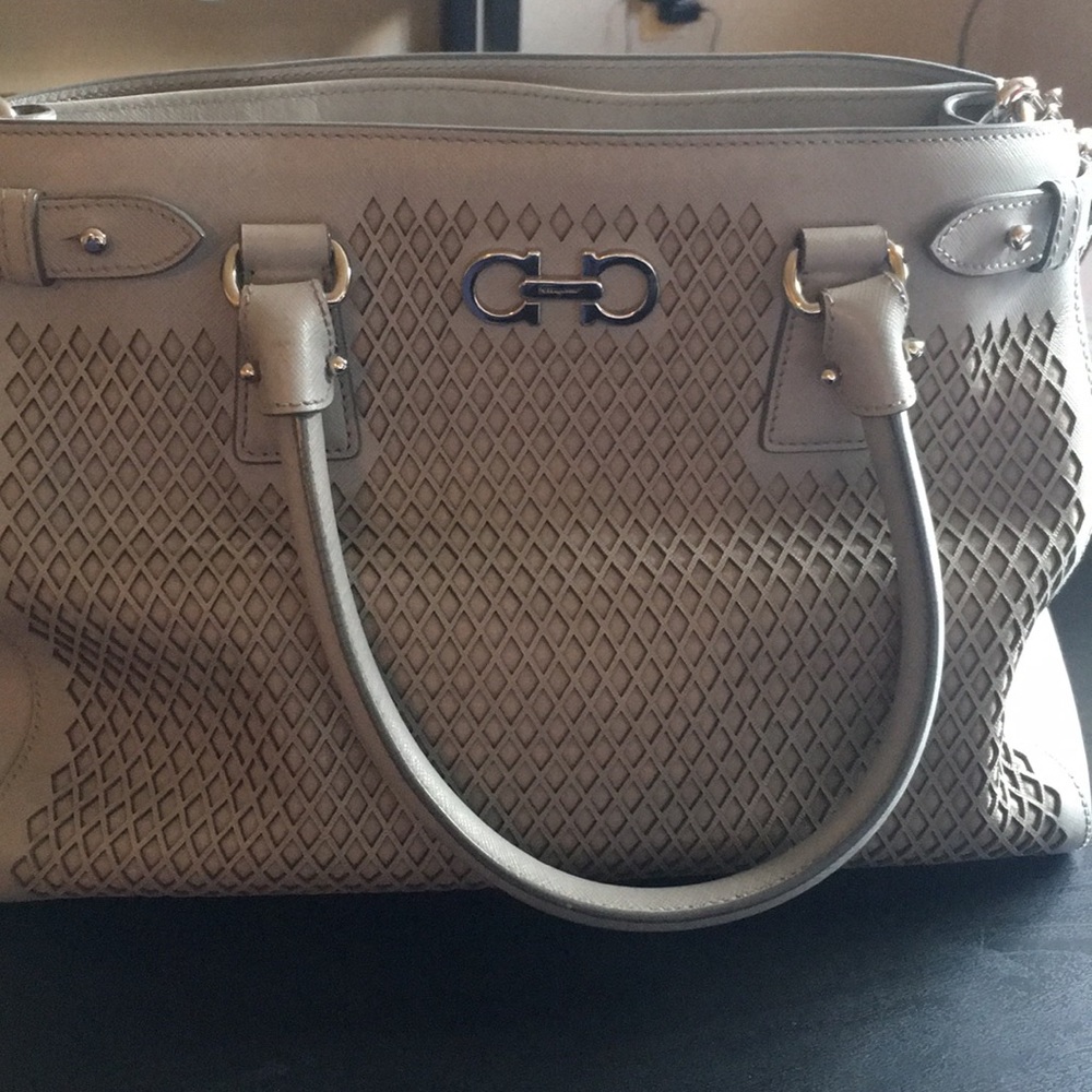 Ferragamo grey purse with strap